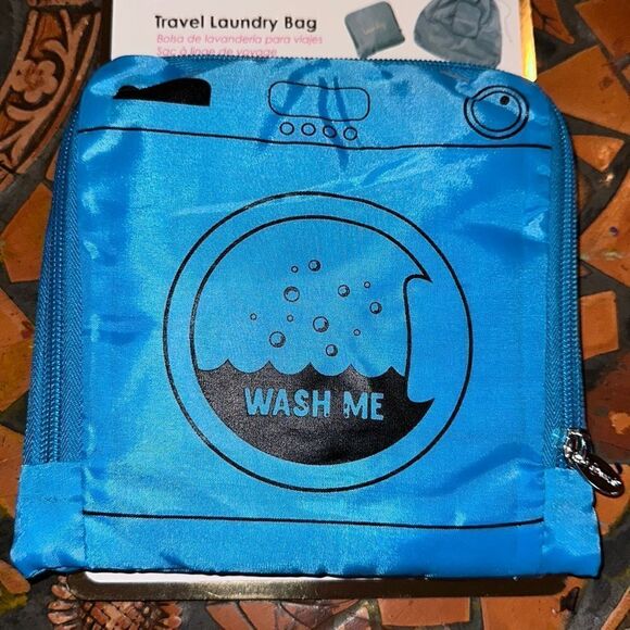 MIAMICA Light Blue Black Laundry Machine Print “Wash Me” Foldable Travel Bag - Picture 2 of 7